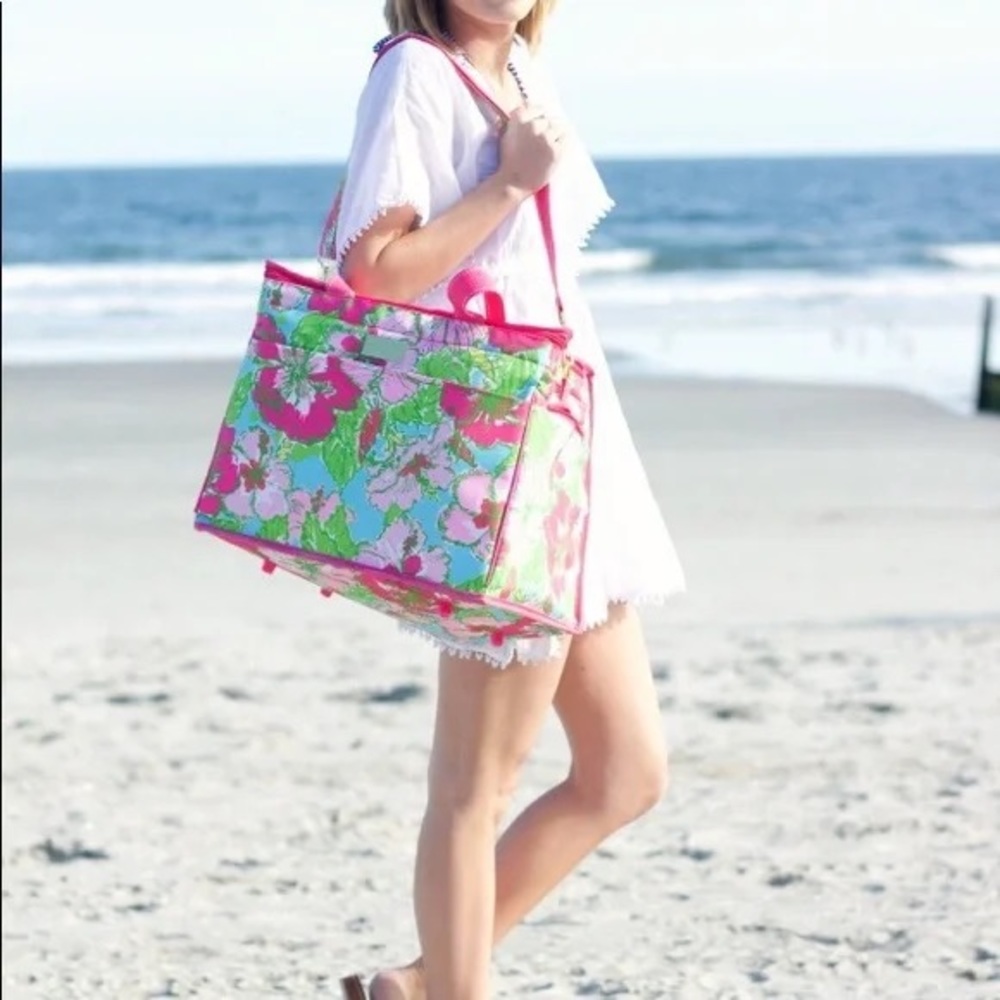 Lilly Pulitzer Beach Cooler - Picture 10 of 11